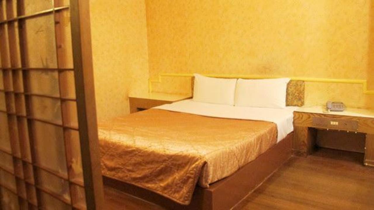 Teresa Hotel Toufen Luaran gambar