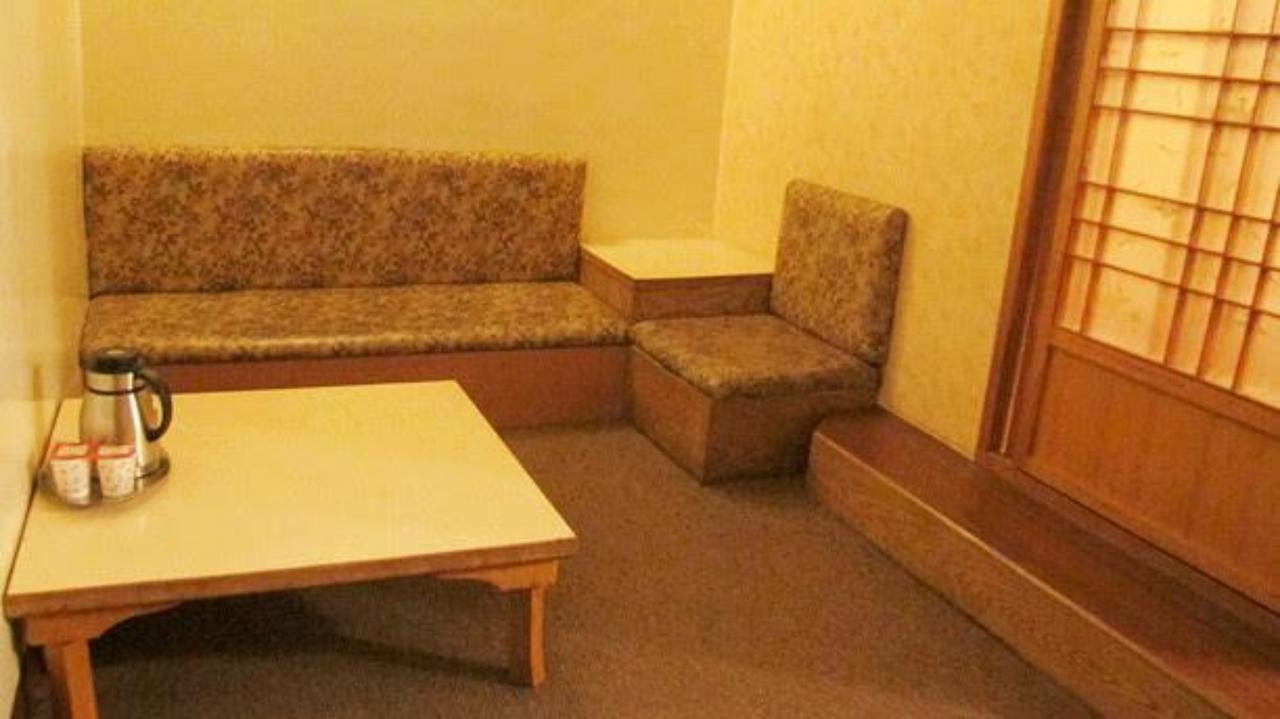 Teresa Hotel Toufen Luaran gambar