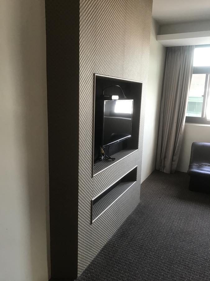 Teresa Hotel Toufen Luaran gambar